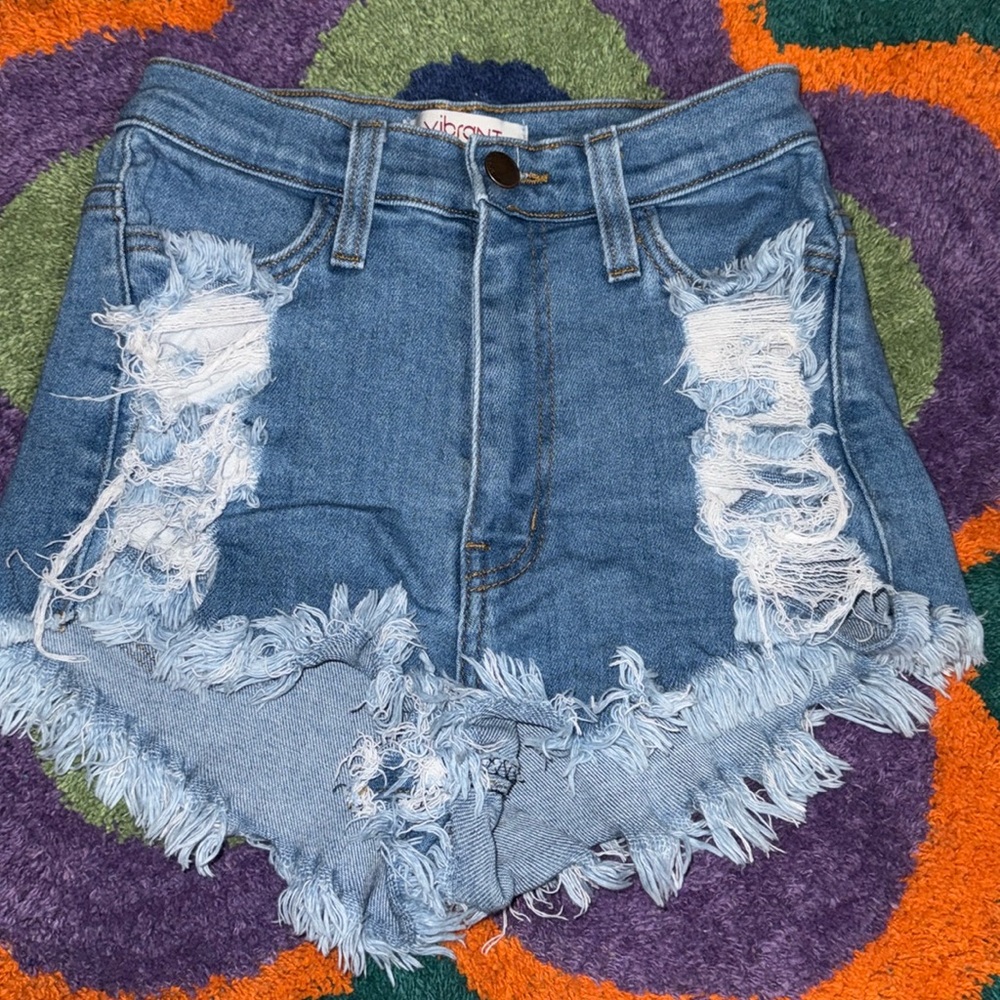 Daisy Dukes! (Form fitting)